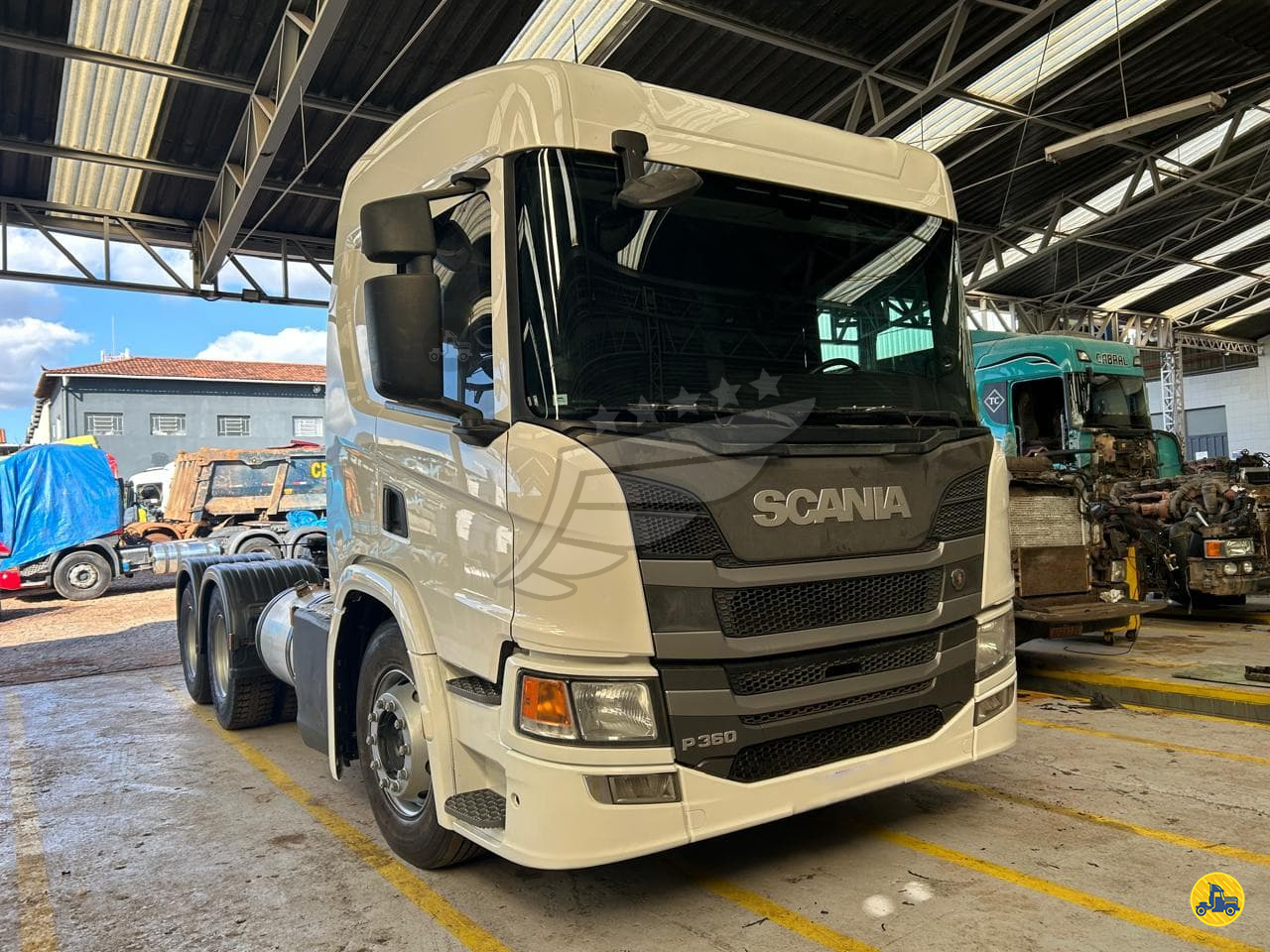 SCANIA P360 de Pegasus Comercial